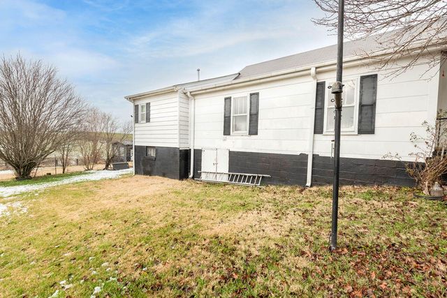 265 Somerset Street, Stanford, KY 40484