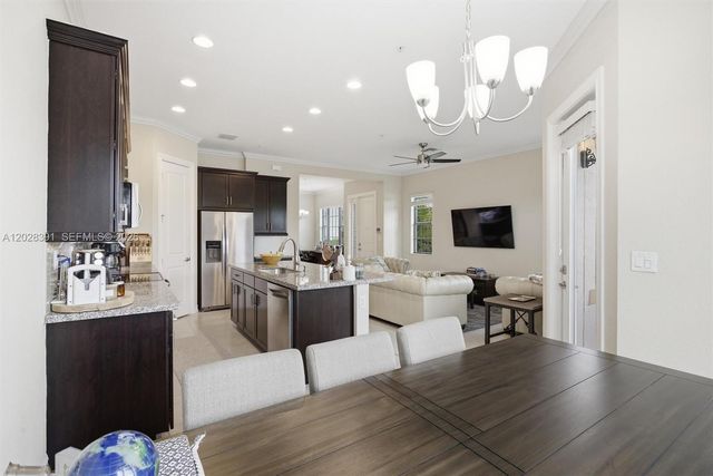 1507 SW 113th Avenue, Pembroke Pines, FL 33025