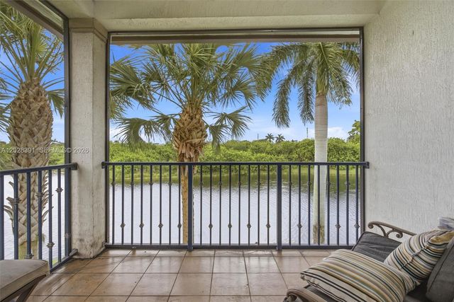 1507 SW 113th Avenue, Pembroke Pines, FL 33025