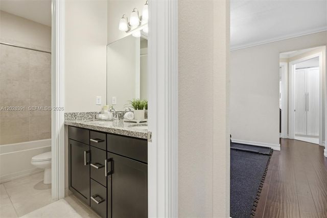 1507 SW 113th Avenue, Pembroke Pines, FL 33025