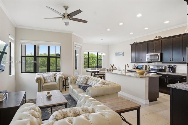 1507 SW 113th Avenue, Pembroke Pines, FL 33025