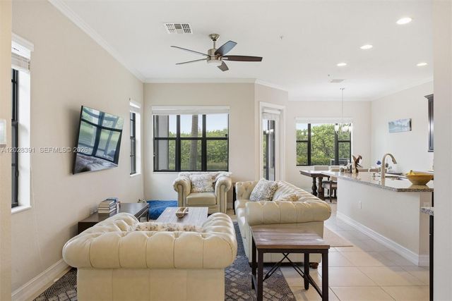 1507 SW 113th Avenue, Pembroke Pines, FL 33025