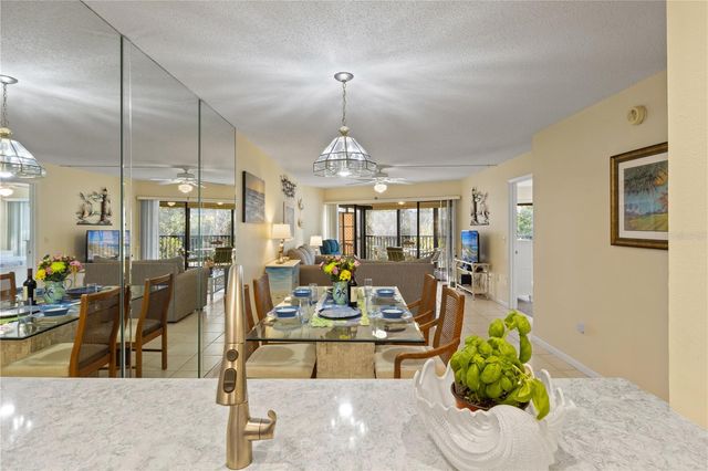 5608 GULF DRIVE 104, Holmes Beach, FL 34217