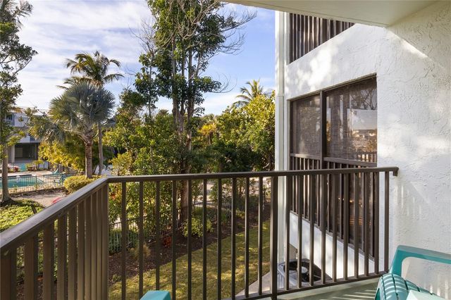 5608 GULF DRIVE 104, Holmes Beach, FL 34217