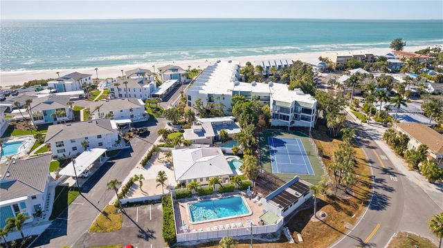 5608 GULF DRIVE 104, Holmes Beach, FL 34217
