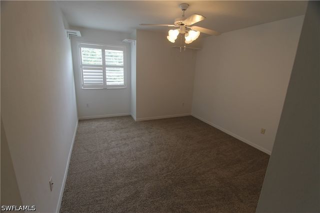 2880 Citrus Lake DR Q201, Naples, FL 34109