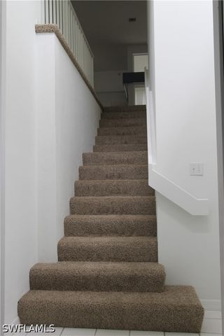 2880 Citrus Lake DR Q201, Naples, FL 34109