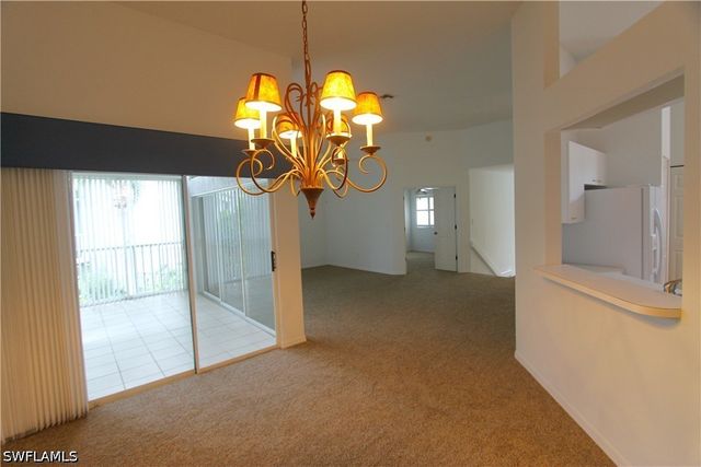 2880 Citrus Lake DR Q201, Naples, FL 34109