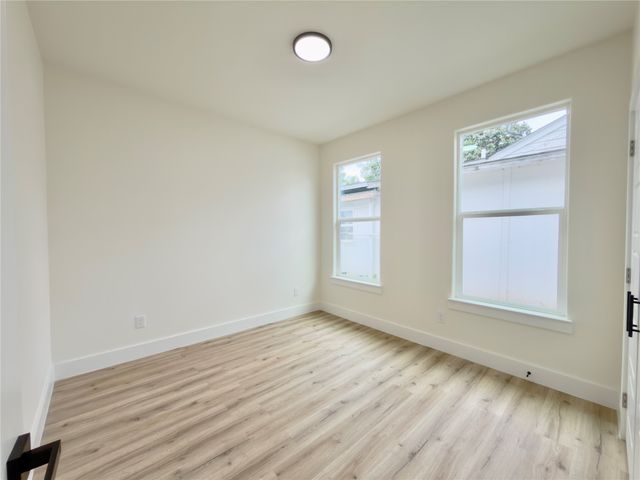 2606 Hooper Street, Dallas, TX 75215