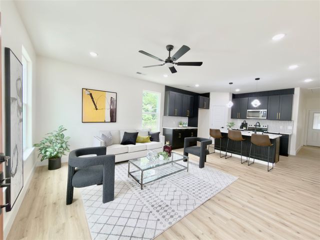 2606 Hooper Street, Dallas, TX 75215