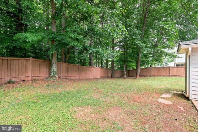 316 SUGARLAND RUN DR, Sterling, VA 20164