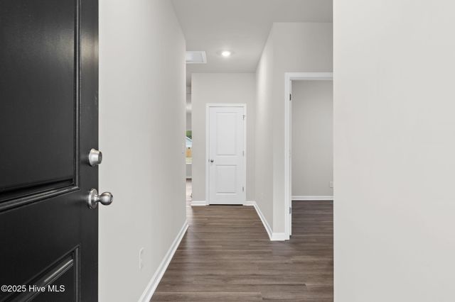 206 Keira Lane NW, Supply, NC 28462