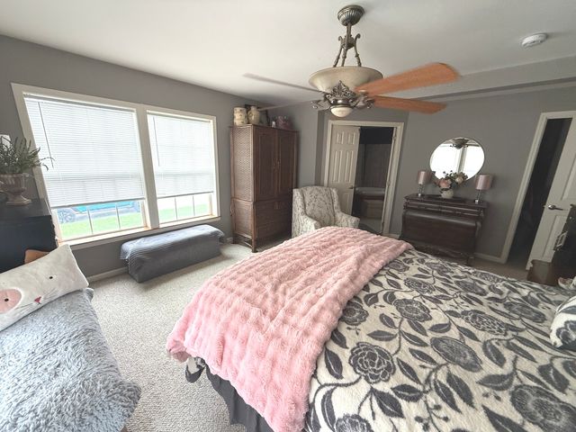 23021 S PINEHURST Drive, Frankfort, IL 60423