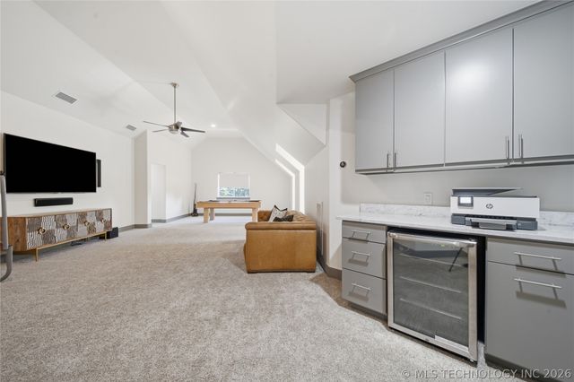 2526 S College Avenue, Tulsa, OK 74114
