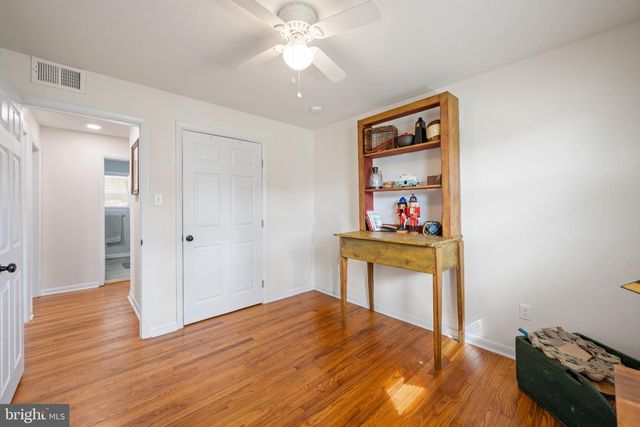 60 MARYLAND AVE, Pennsville, NJ 08070