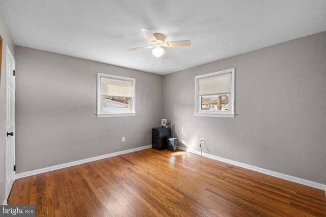 60 MARYLAND AVE, Pennsville, NJ 08070