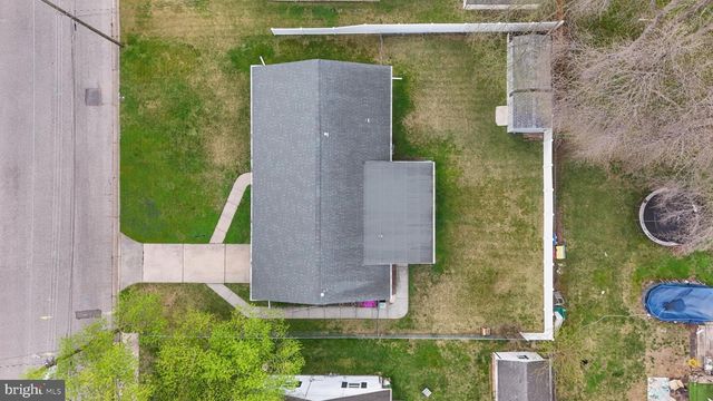 60 MARYLAND AVE, Pennsville, NJ 08070