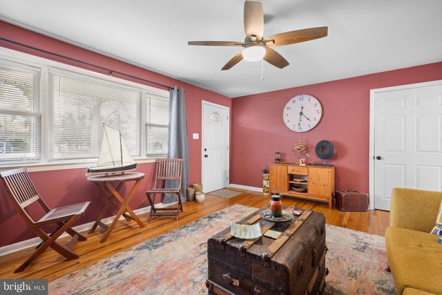 60 MARYLAND AVE, Pennsville, NJ 08070