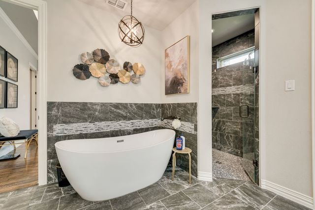 6031 Waggoner Way, Midlothian, TX 76065