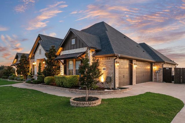 6031 Waggoner Way, Midlothian, TX 76065
