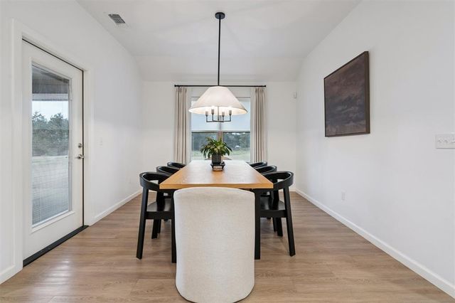 4532 Raymond Lane, Guthrie, OK 73044