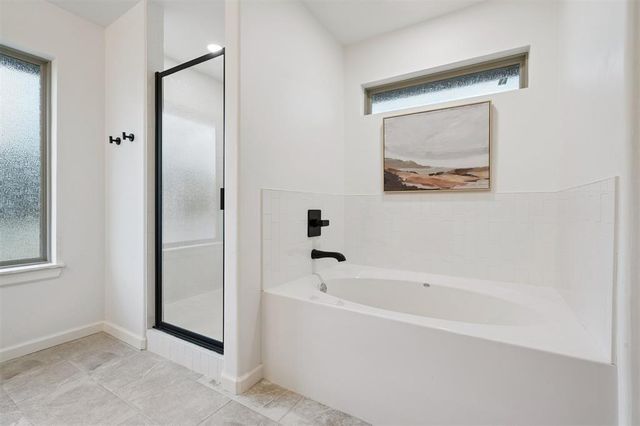 4532 Raymond Lane, Guthrie, OK 73044