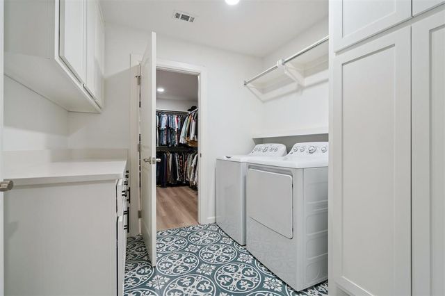 4532 Raymond Lane, Guthrie, OK 73044