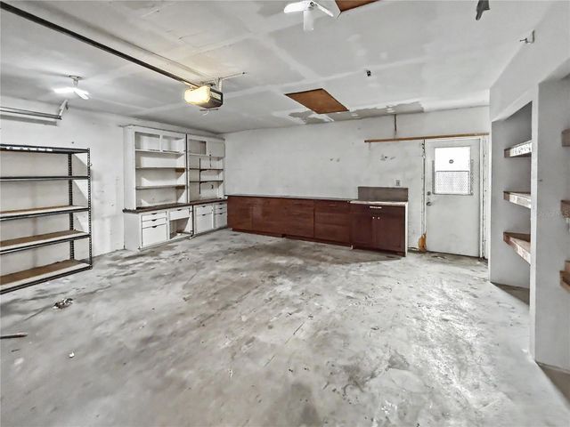 5365 WINEWOOD DRIVE, Sarasota, FL 34232