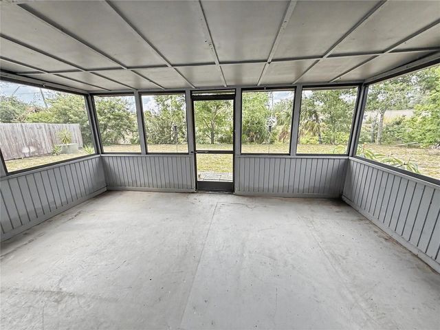 5365 WINEWOOD DRIVE, Sarasota, FL 34232