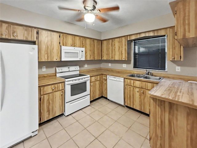 5365 WINEWOOD DRIVE, Sarasota, FL 34232