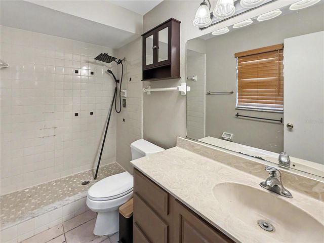 5365 WINEWOOD DRIVE, Sarasota, FL 34232