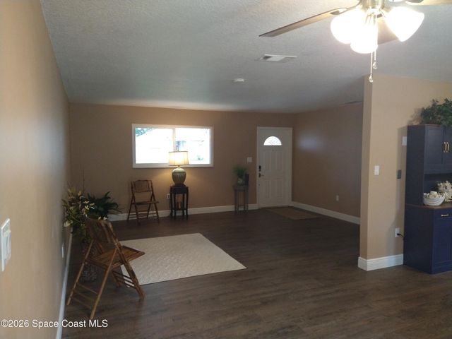 223 Maywood Avenue NW, Palm Bay, FL 32907