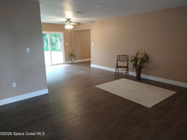223 Maywood Avenue NW, Palm Bay, FL 32907