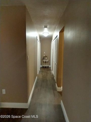 223 Maywood Avenue NW, Palm Bay, FL 32907