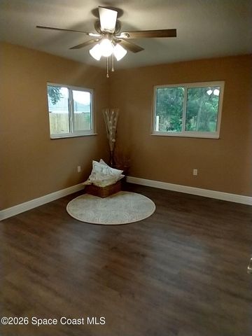 223 Maywood Avenue NW, Palm Bay, FL 32907