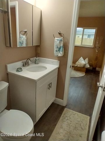 223 Maywood Avenue NW, Palm Bay, FL 32907