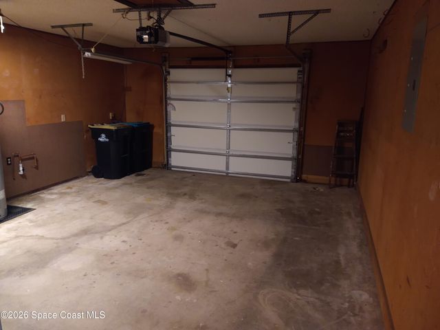 223 Maywood Avenue NW, Palm Bay, FL 32907