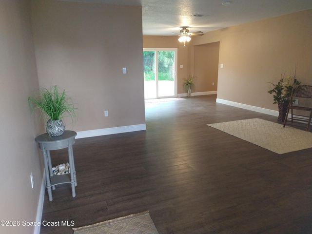 223 Maywood Avenue NW, Palm Bay, FL 32907