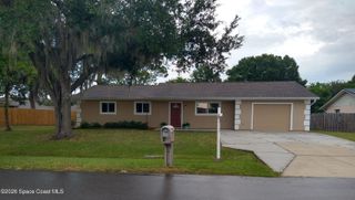 223 Maywood Avenue NW, Palm Bay, FL 32907