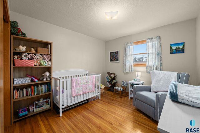 608 S Annway Dr Drive, Sioux Falls, SD 57103