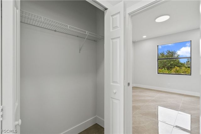 2804 73rd ST W, Lehigh Acres, FL 33971