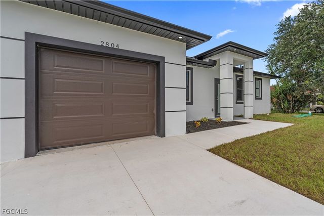 2804 73rd ST W, Lehigh Acres, FL 33971