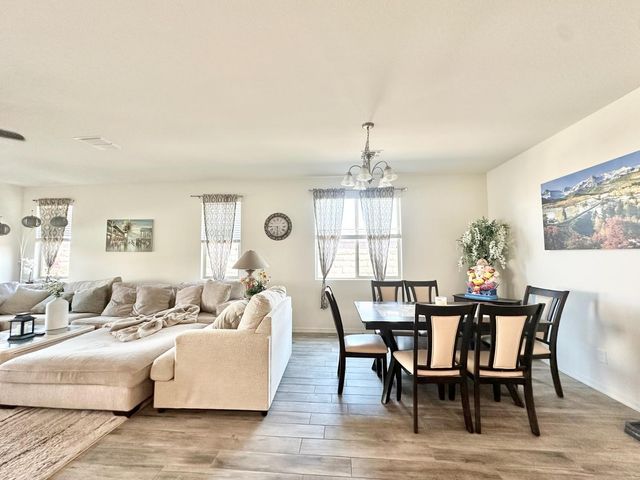 16492 W Caldwell Street, Goodyear, AZ 85338