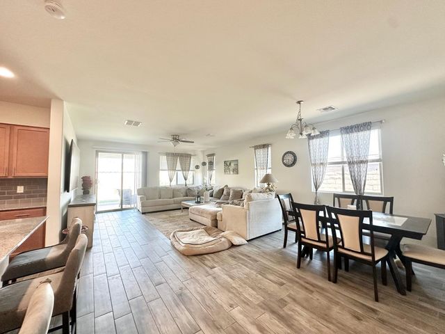 16492 W Caldwell Street, Goodyear, AZ 85338