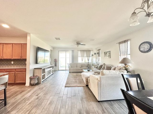 16492 W Caldwell Street, Goodyear, AZ 85338