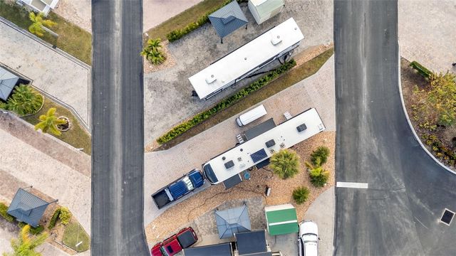 16404 BAY STREET, Clermont, FL 34714