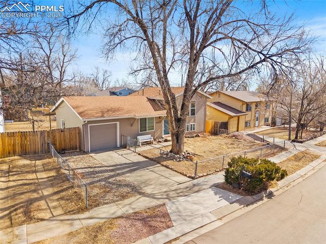 2123 Fernwood Drive, Colorado Springs, CO 80910