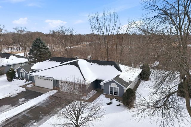 1210 Ravenswood Court, Shoreview, MN 55126