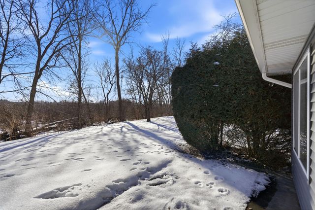 1210 Ravenswood Court, Shoreview, MN 55126