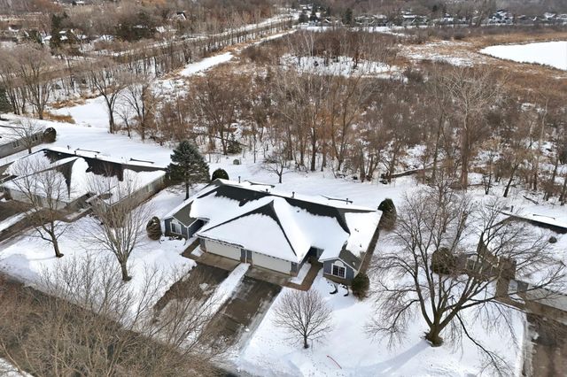 1210 Ravenswood Court, Shoreview, MN 55126